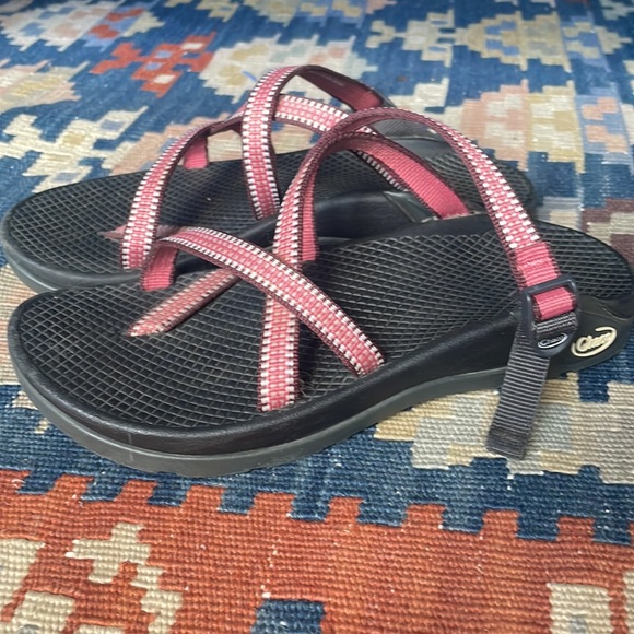 Chaco Sandals Slip on Slides - Picture 6 of 6
